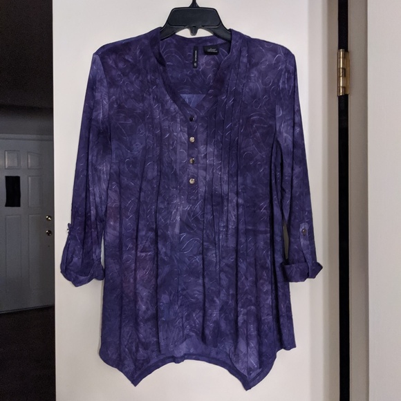 new directions Tops - New Directions Top Size Large